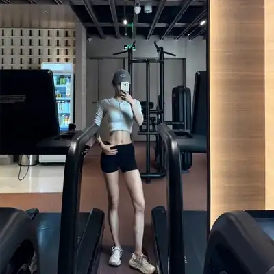 康军辉